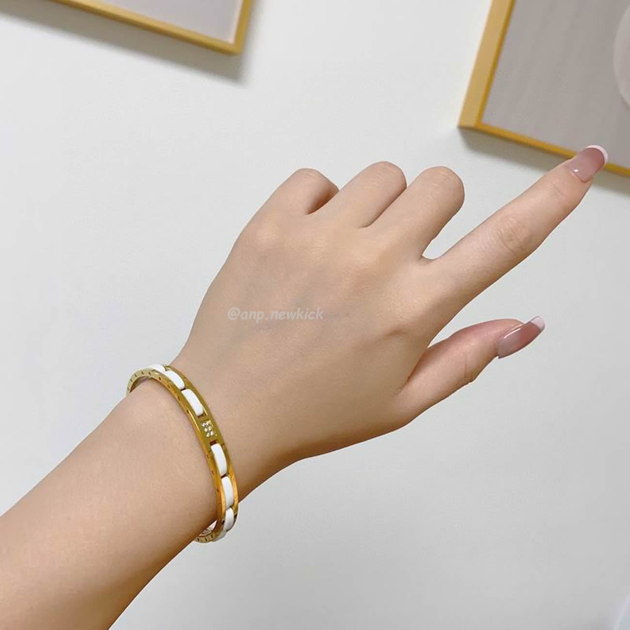 Cartier Bracelet 18k Gold (2) - www.newkick.org
